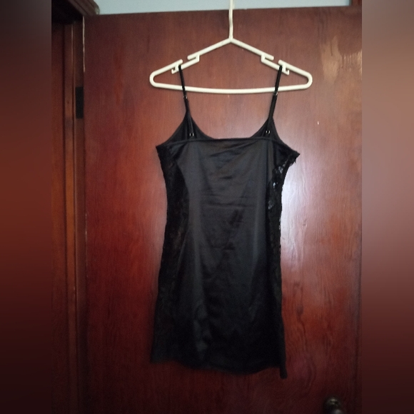🌞NWOT Pretty Little Thing Size 6 SEXY MINI DRESS!! 😍🥰 - Picture 2 of 13